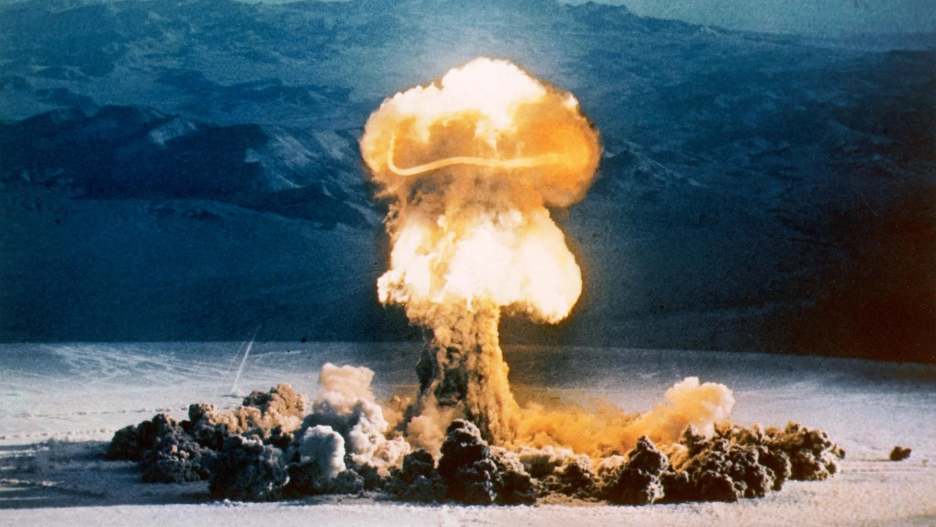 Bloomberg strategist doubles down on $10,000 bitcoin call but peers say it would take a nuclear war to get there